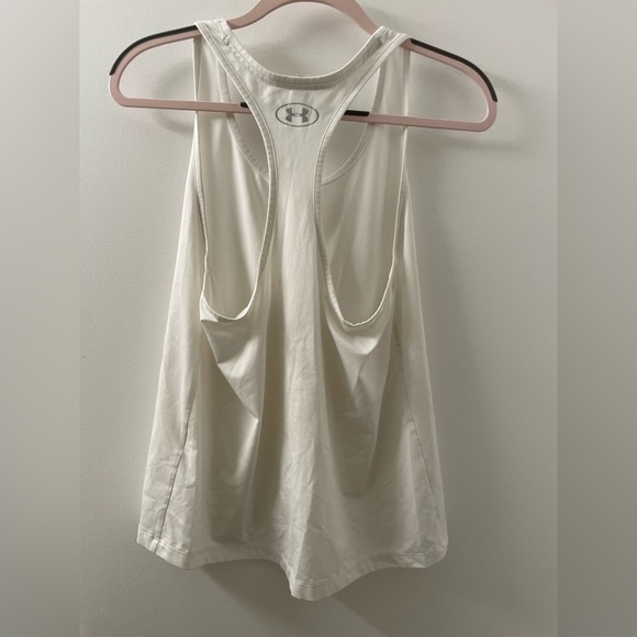 White under Armour razorback workout tank - Picture 3 of 6